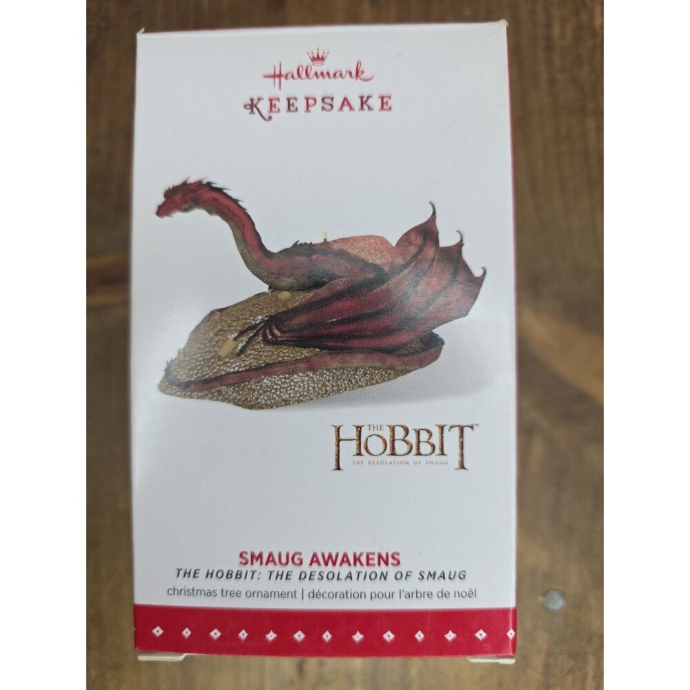 Hallmark Ornament 2015 Smaug Awakens NIB. The Hobbit Lord Of The Rings QX12257.
